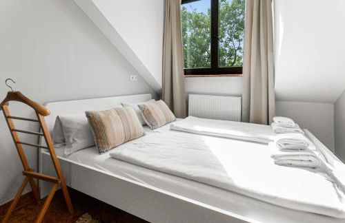 Flatista Homes - Penthouse with Rooftop Gym - Foto 9