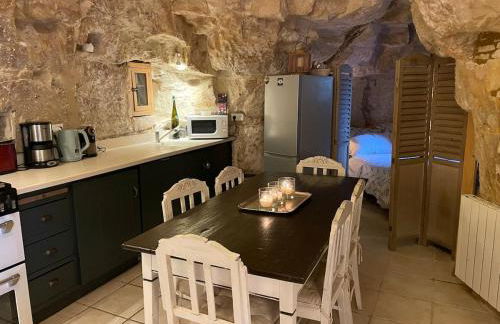 Expérience troglodyte de charme & d'art de vivre - Foto 11