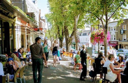 Elegant & spacious parkside 2-bedroom 2-bathroom flat in period building facing Blackheath - parking, great Greenwich location, easy for O2 Arena and City, very near Marathon start line! - Foto 25