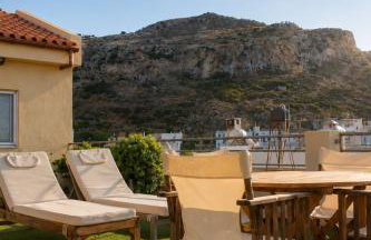 Xristinas Seaside Apartments - Photo 17