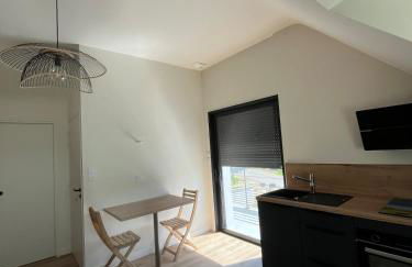 STUDIO Vue Mer plage immédiate - Foto 10