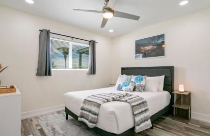 Desert Villa - EV, Hot Tub, Grill, Bar, Games, RV Parking in Twentynine Palms Downtown - Foto 32