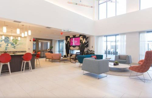 Luxurious 1BR, Pool, Gym, nr Blue Line - Foto 7