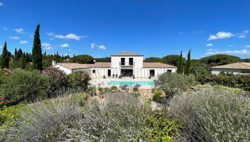 Villa ARTOS - piscine - 300 m2 - Foto 3, Garden, Garden view