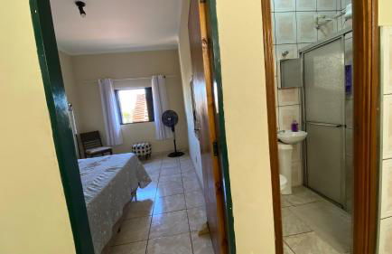 Ap com terraço, 2 quartos, wi-fi, próximo ao centro da cidade - Foto 8