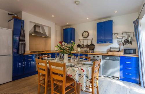 2 Elgin House - Photo 10