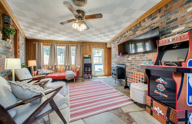 Eagle Rock Base Camp - Foto 1