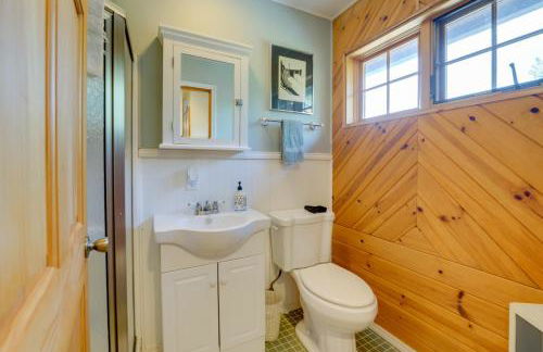 1 Mi to Public Beach Port Austin Cabin with Hot Tub - Foto 20