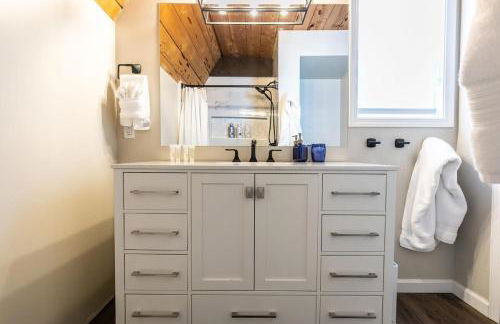 Rustic and Modern 3BDR Tahoe Cabin - Foto 14