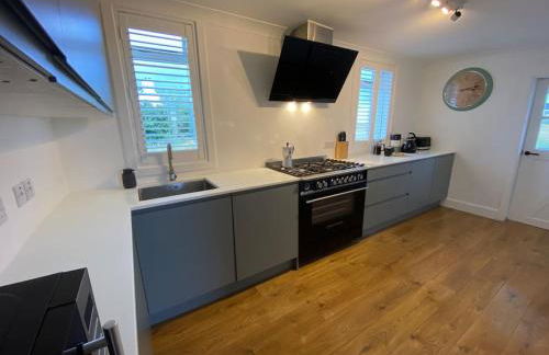 Kinnoull House near Stornoway Hot-Tub Sauna Pet Friendly - Photo 25