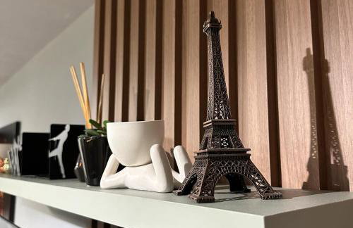 Studio Paris prox Metro Bras Feirinha Madrugada Templo Salomão - Photo 19