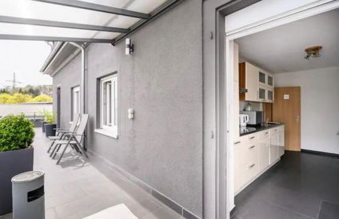 Günstiges grünes Ferienzimmer mit separater moderner Dusche - Foto 17