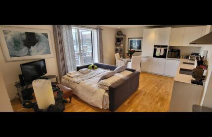 Luxury Two Bed Apartment w Car Parking, by Station - Foto 13