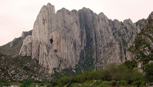 Les montagnes impressionnantes du parc La Huasteca