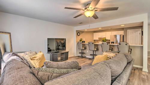 Updated Townhome with Deck about 12 Mi to Beaches! - Foto 5