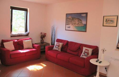 Comodo appartamento in Sila Moccone-Camigliatello - Foto 3