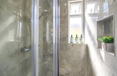 A spacious and modern 4Bedroom house - Foto 41