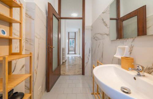 Milano Malpensa 5' - FreePark, Wifi, AC - 3 Suite - Foto 25