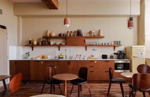 Hôtel Cloître - Entrée autonome, réception en ligne - Encore Mieux - Photo 4