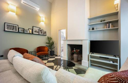 A Majestic Oasis in Keramikos, the Heart of Athens - Foto 31