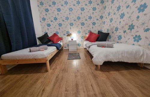 Cheerful 4/5 bed house - Heathrow - Foto 19