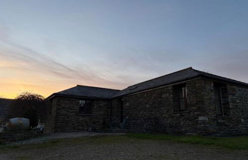 The Barn-family getaway - Nr Port Isaac - Photo 30