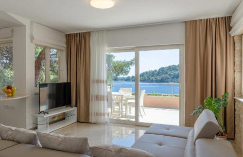 Pine Tree Apartment Zanetic - Photo 1