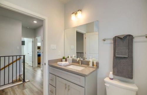 South Houston Townhome with Patio & Gas Grill - Foto 5