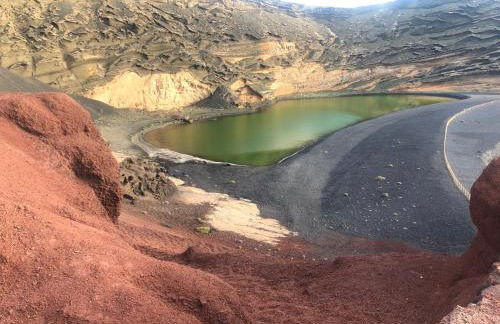 Volcano View - Photo 2