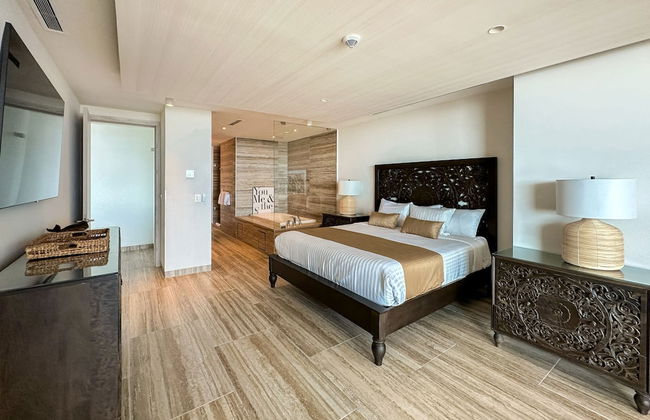 3BR Ground Floor Condo With Direct Pool Access - Foto 30