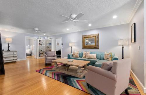 Fountain of Youth House - Scenic Downtown Retreat - Foto 12