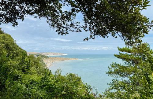 Kindred, a relaxed coastal escape in Swanage, Dorset with 300mbps WiFi - Photo 15