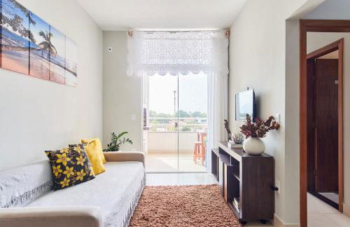 Dois Quartos, Sacada com Churrasqueira, a 400 MTS do Projeto Tamar e 800 MTS do Aquário - Foto 2