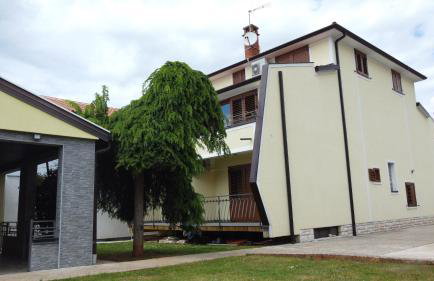 Apartments Krnjic - Photo 3