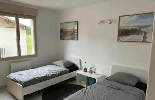 Lovely Holiday Home in Loire for 10 - Photo 30