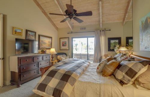 Mtn-View Rancho Mirage Condo w/ Lakefront Patio - Foto 15