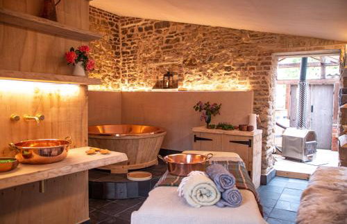 Large Country Cottage, Sleeps 8 - Spa Facilities, Garden Bar, Catering Services, Free Parking, Nature Reserve, Hen Parties - Foto 71