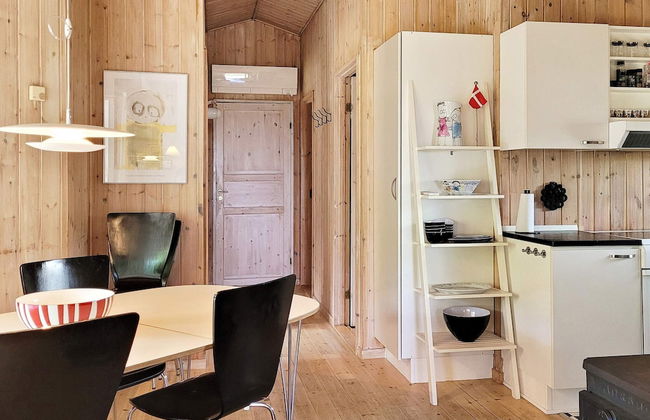 8 Person Holiday Home in Nexo-by Traum - Photo 17