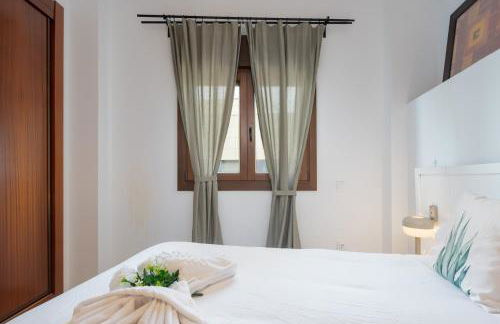 Apartamento Deluxe 2 Room Piscina Parking LuxSevilla Bormujos - Foto 8