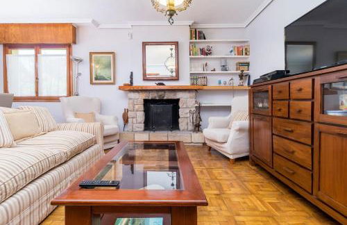 Encantadora casa con jardín cerca de Santillana del Mar - Foto 3