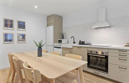 Van Gogh, confort y diseño en el centro de Gijón - Foto 23