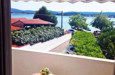 Apartments Eugen Pedisić - Photo 38