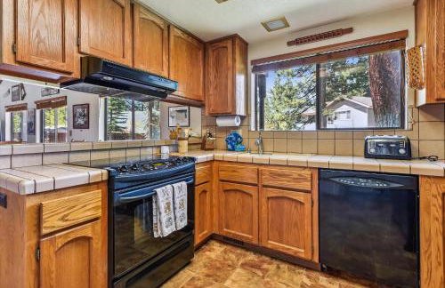 Minutes From Heavenly Valley & Lake Tahoe Beaches - Foto 15