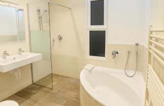 Work & Travel Lodge Münsingen - Photo 3