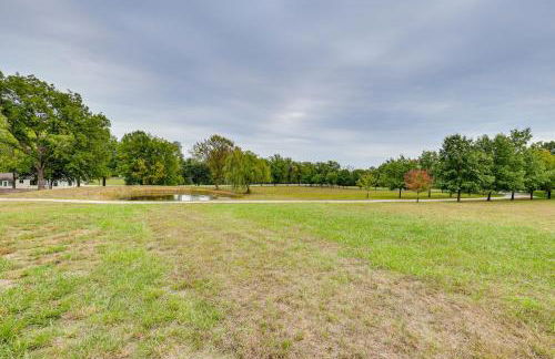 Topeka Farmhouse Hideaway 5 Mi to Downtown! - Foto 29