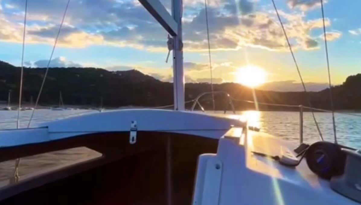 Location de bateau avec skipper dans le réservoir de San Juan