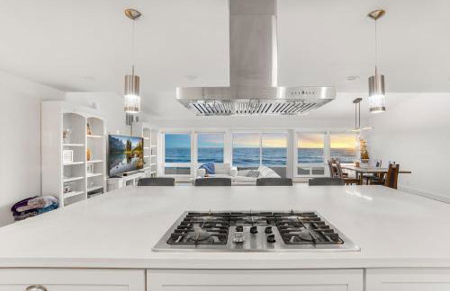 # Marbella Lane-Oceanfront Retreat - Stunning View - Photo 13
