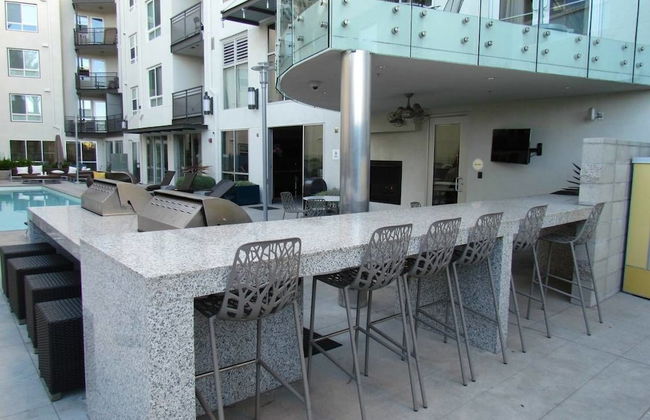 Full Amenities One Bedroom - Photo 7