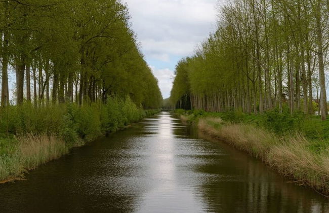 Holiday Home Along the Canal With Great Views - Photo 2