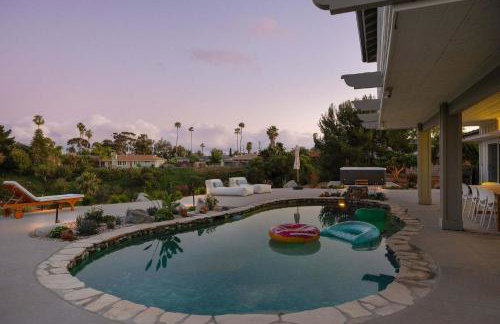 Backyard Oasis Renovated 10min to Beach Villa - Foto 69